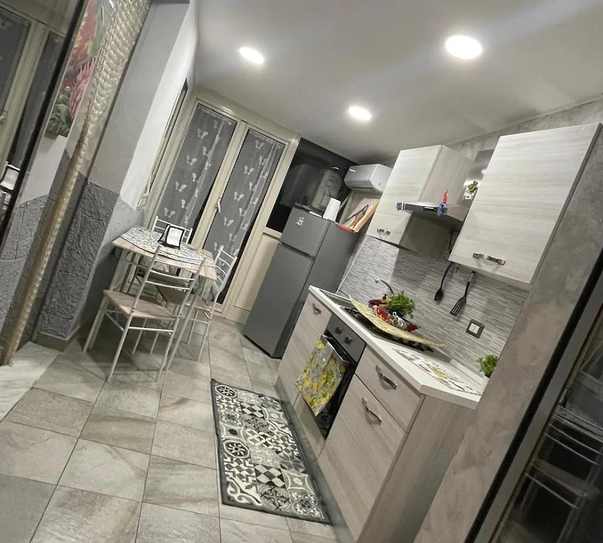 Sun Holiday House Catania Italy